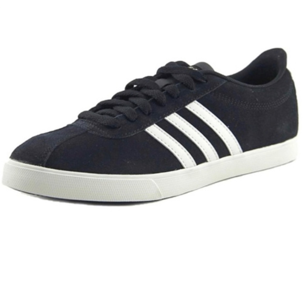 Adidas Women's Courtset Sneaker size 7.5